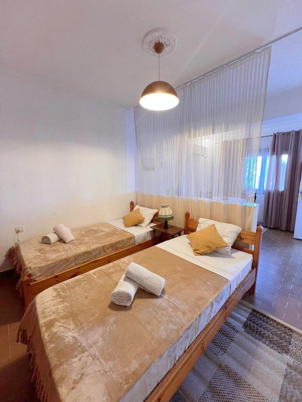 Stefanos Apartments By Sv Alians アギオス・ゴルディオス エクステリア 写真